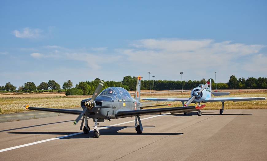 Image 7: Session en avion de l'Armée de l'Air avec BlackBird Aviation