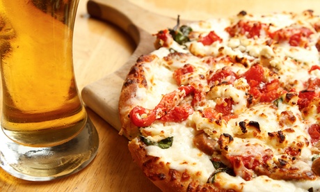 Menu pizza con antipasto, dolce e birra per 2 persone alla Trattoria Aurora (sconto 56%)