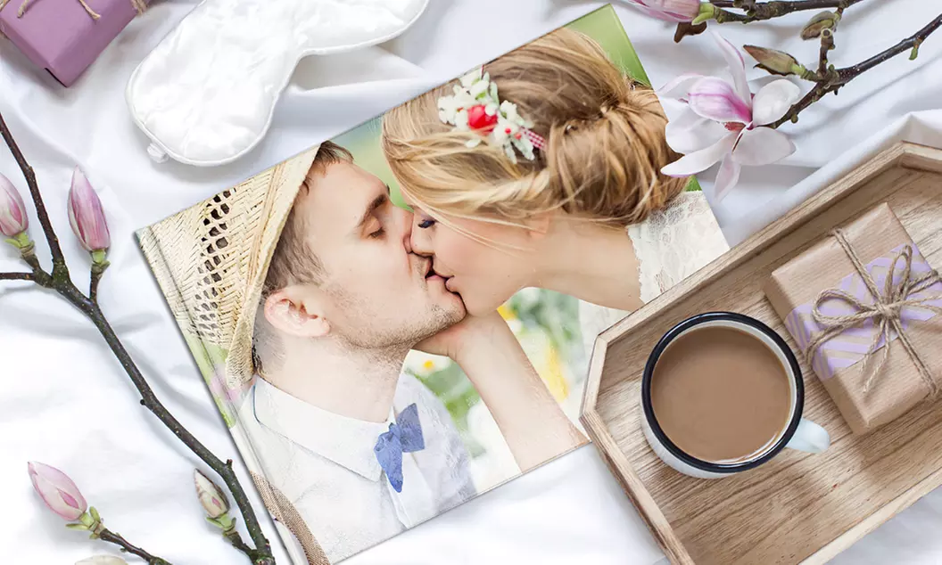 1 ou 2 livres photo 20x20 de 20, 40 ou 60 pg. avec couverture rigide sur Printerpix dès 5,99€ (jusqu'à 87% de réduction) - Primary Image