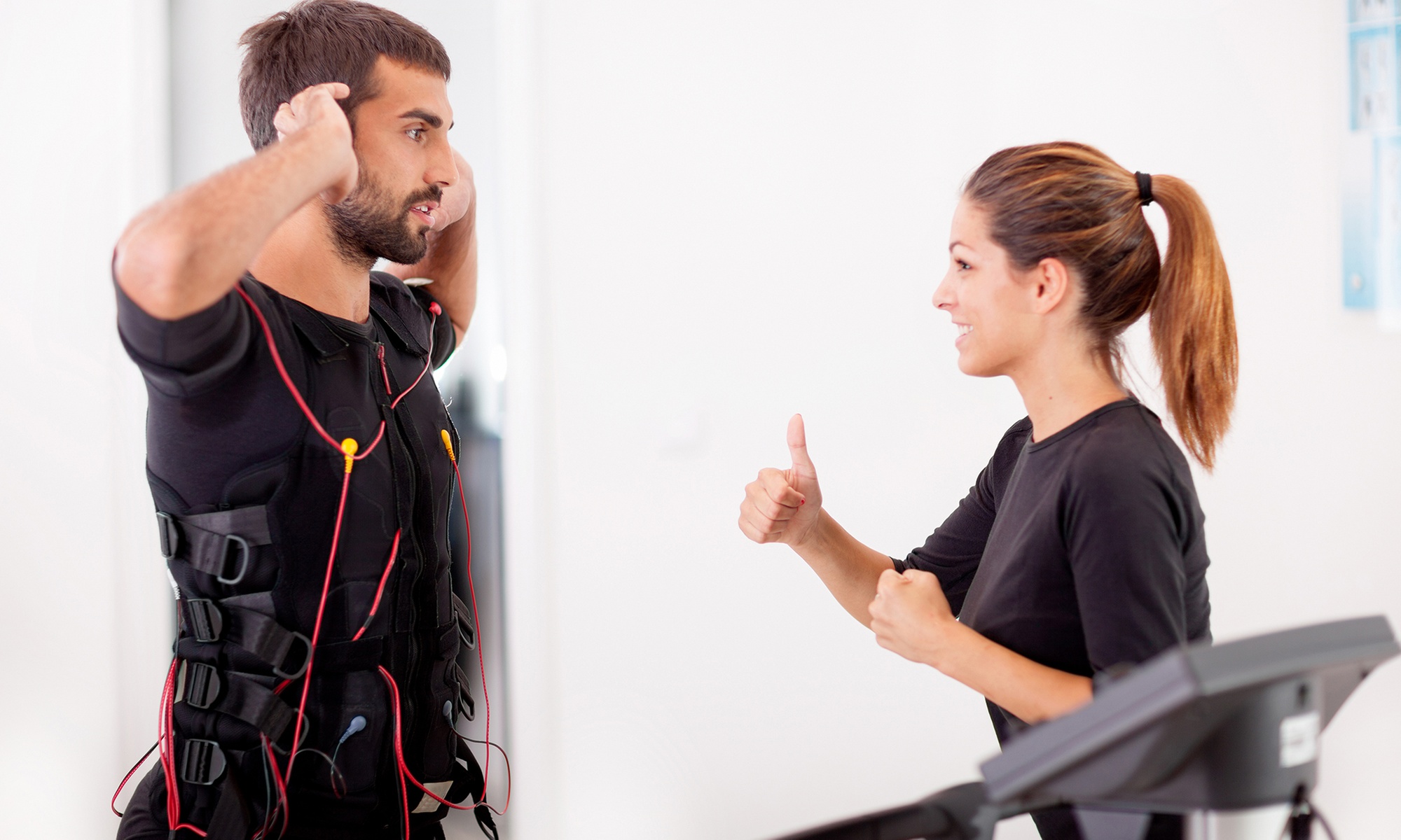 One, Three, or Six 30-Minute EMSzero Body Contouring Sessions