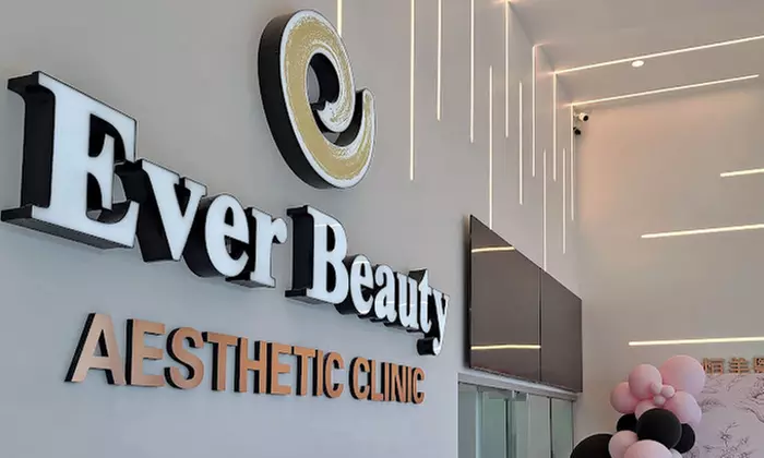 Revitalize Your Look: Magic of Botox or Dysport