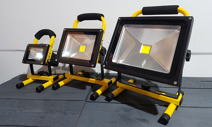 Image 2: Rechargeable Flood Light