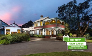 Katoomba: Up to 3-Night 4* Break with Wine and Late Check-Out