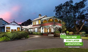 Katoomba: Up to 3-Night 4* Break with Wine and Late Check-Out