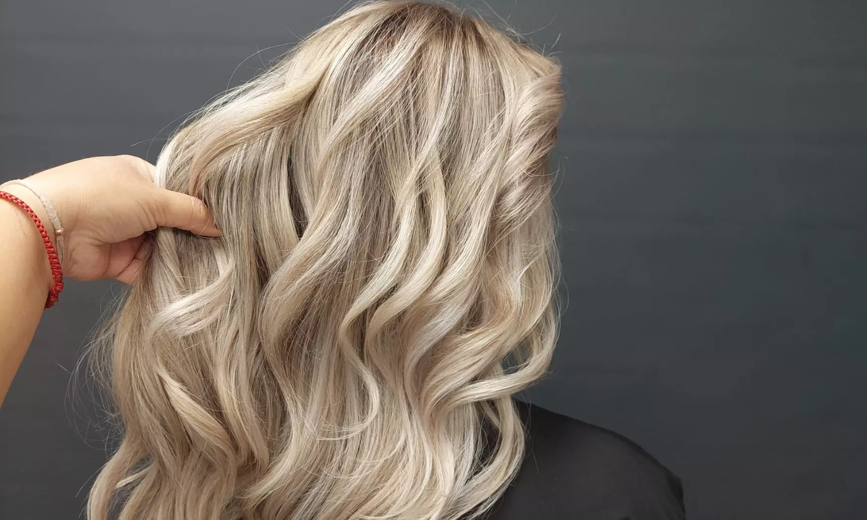 Sesión de peluquería con corte y opción a color para 1 persona