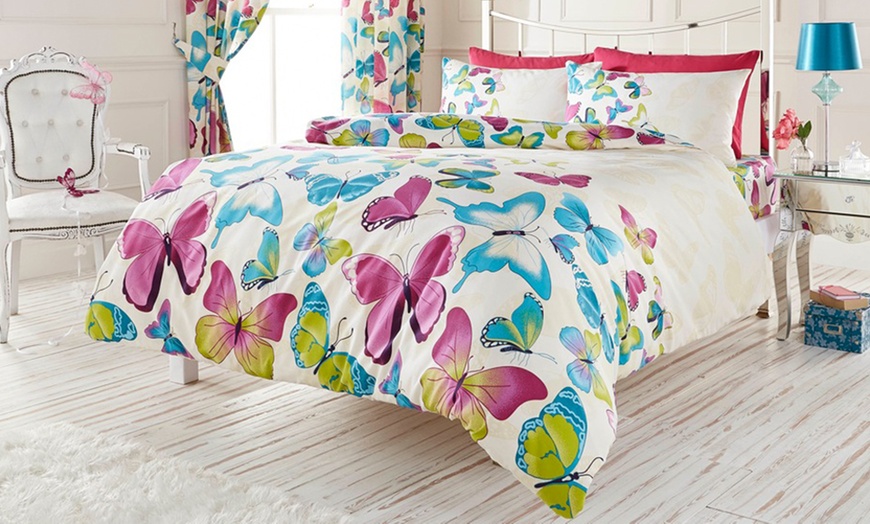 Image 7: Clearance Duvet Sets