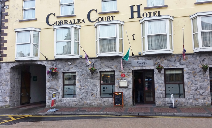 Image 2: Co. Galway: 1-2 Nights with Dinner