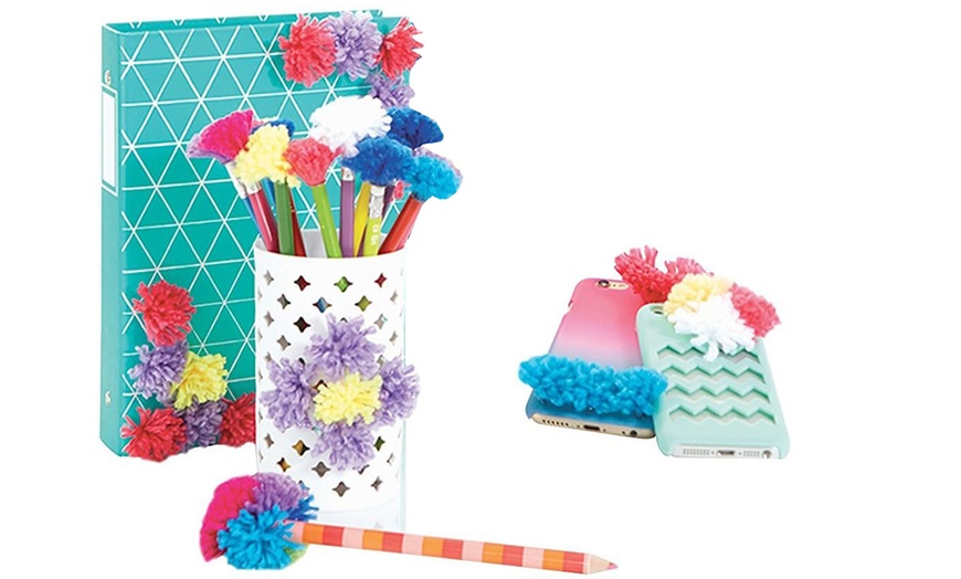 Image 2: Pom Pom Wow Starter and Sparkle Pack Bundle