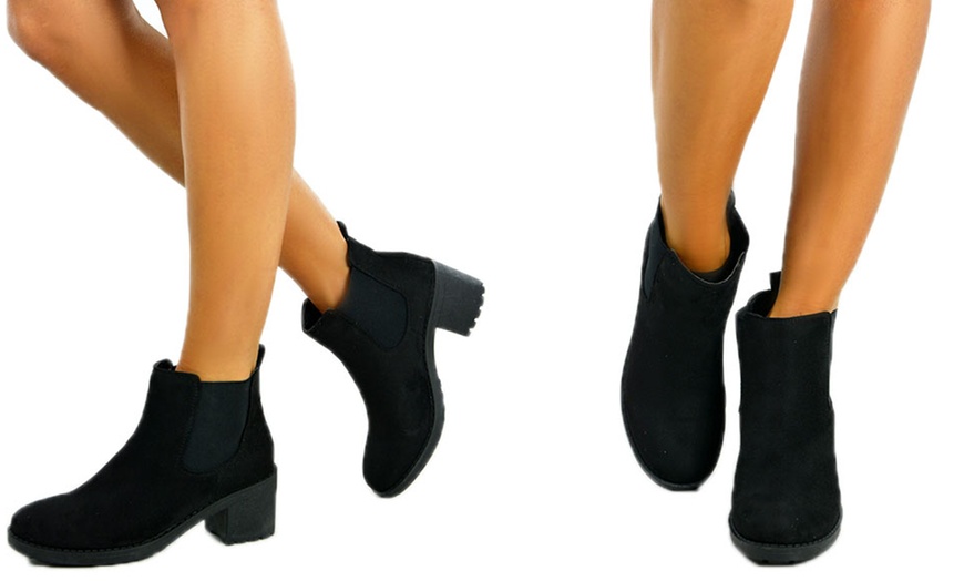 Image 4: Women's Chelsea Ankle Boots