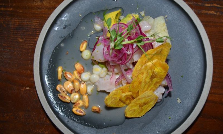 Image 12: ¡Descubre los sabores del mar con este menú especial!