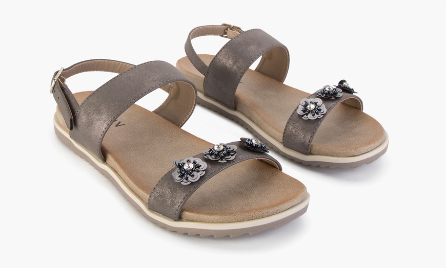 Image 7: Gluv Women's Tahay Sandals
