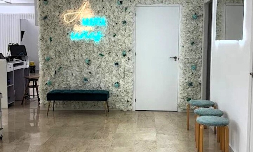 Image 2: Hasta 7 sesiones de depilación con láser SHR en una zona a elegir