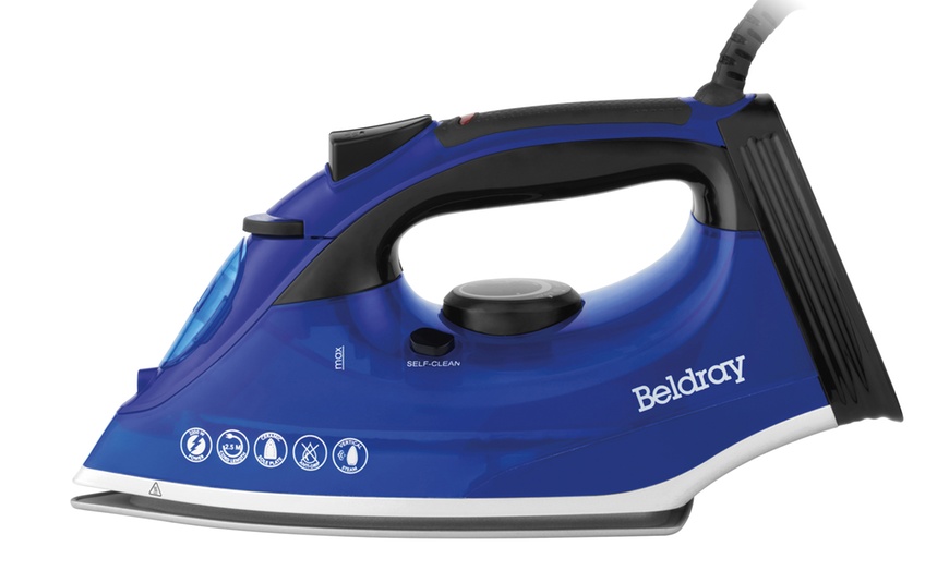 Image 7: Beldray 2200W Steam Iron