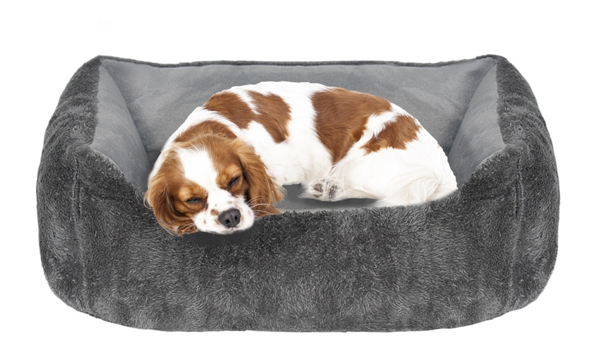 Image 3: Love Waterproof Pet Bed