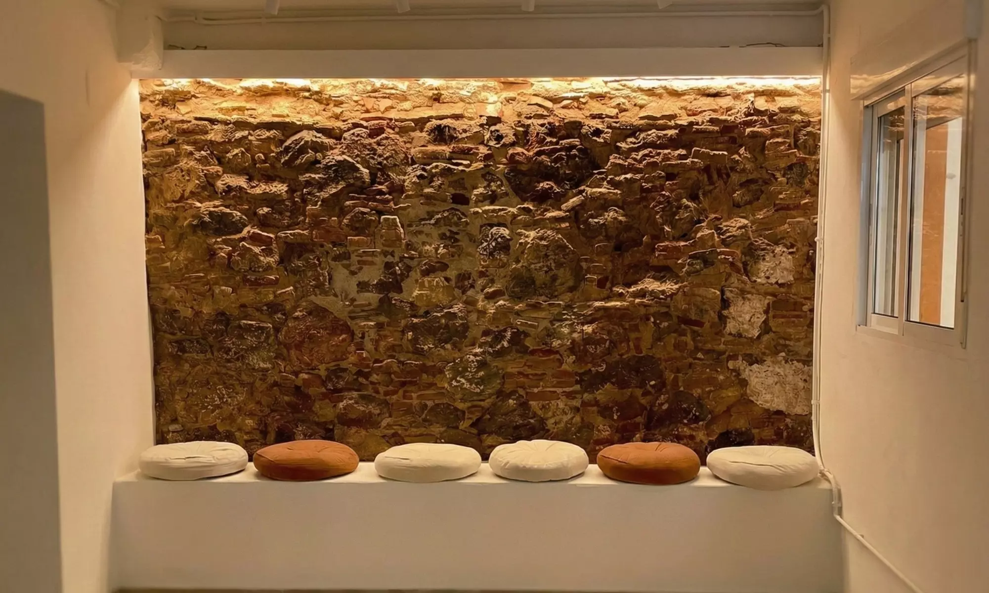 Ritual de masaje relajante en pareja Noor de 30, 60 o 90 minutos