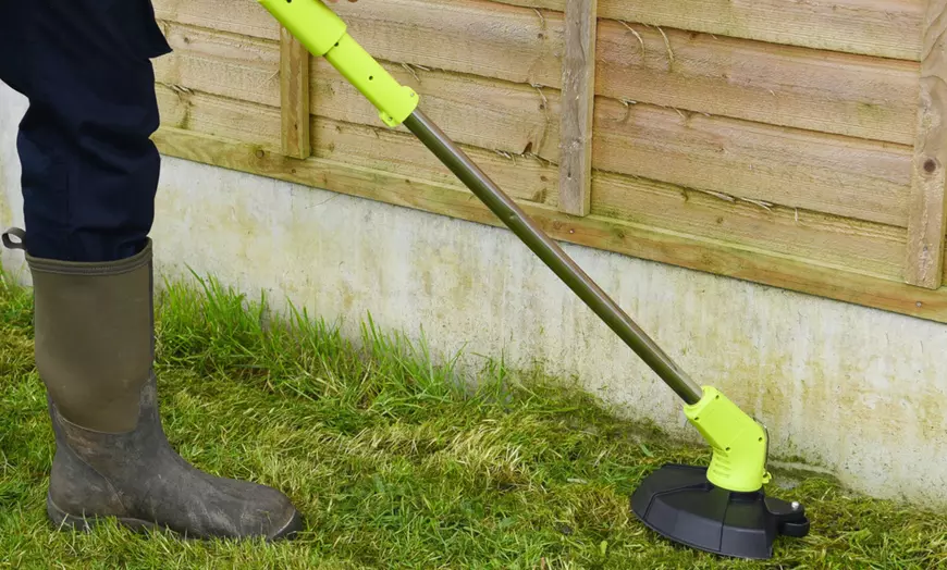 Image 6: Garden Gear Cordless Grass