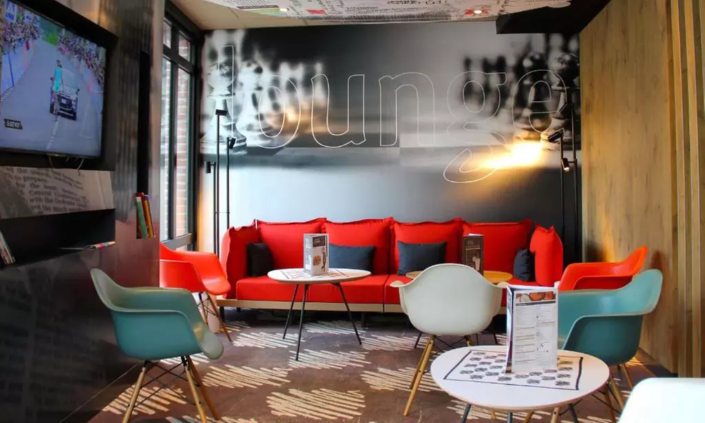 Lille : chambre double standard avec petit-déjeuner et vin/bière