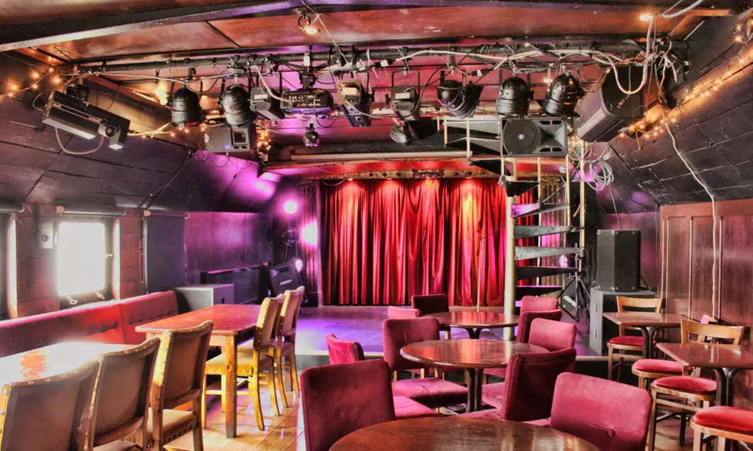 Boat Comedy Show (+FREE Pizza & Drink) Dark Stand-up