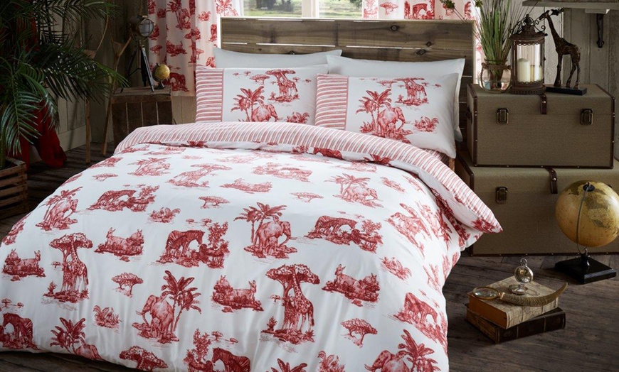 Image 7: Animal-Themed Duvet Cover Set