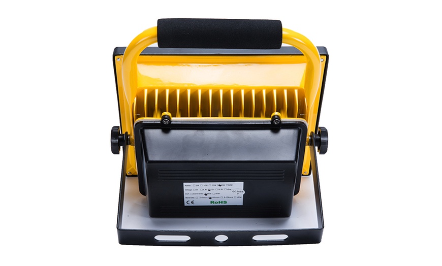 Image 19: Rechargeable Flood Light