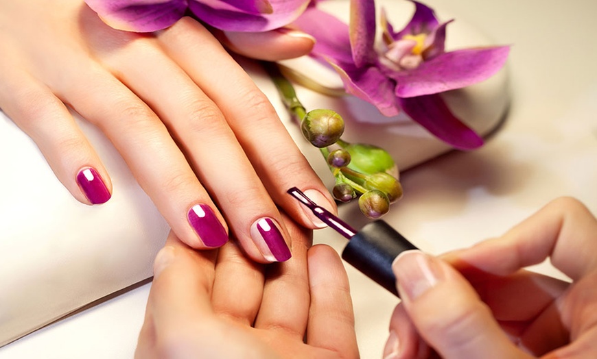 Image 1: Luxury Manicure with Spa Access