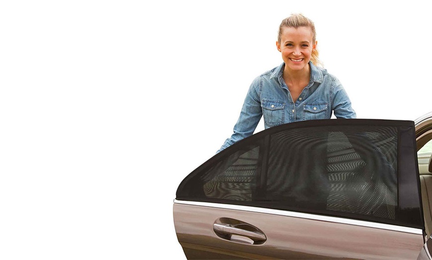 Image 2: Car Door Sunshade Set