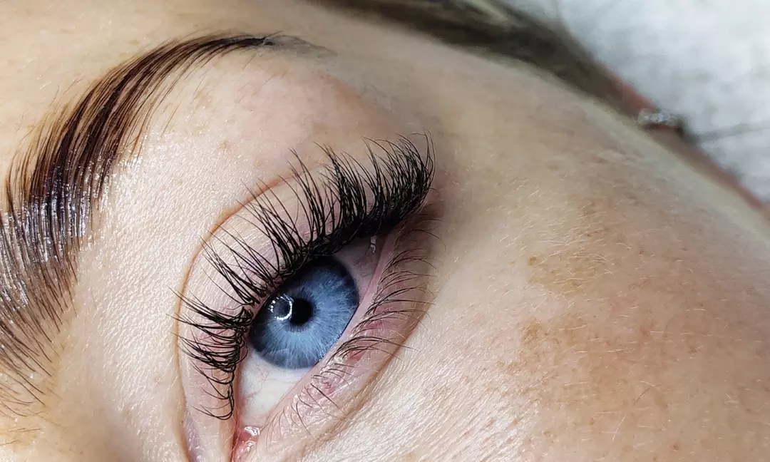 Bis zu 52% Rabatt auf den Augenbrauenkorrektur bei Permanent Perfekt