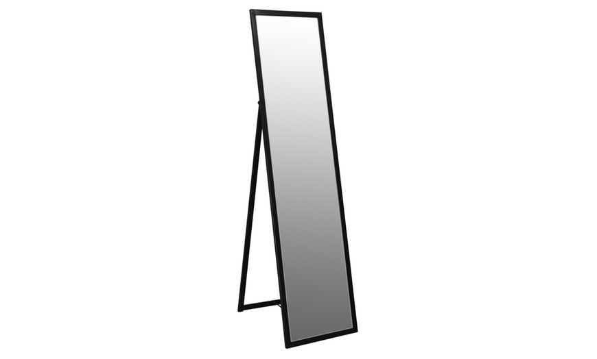 Image 8: Harbour Housewares Full Length Mirror