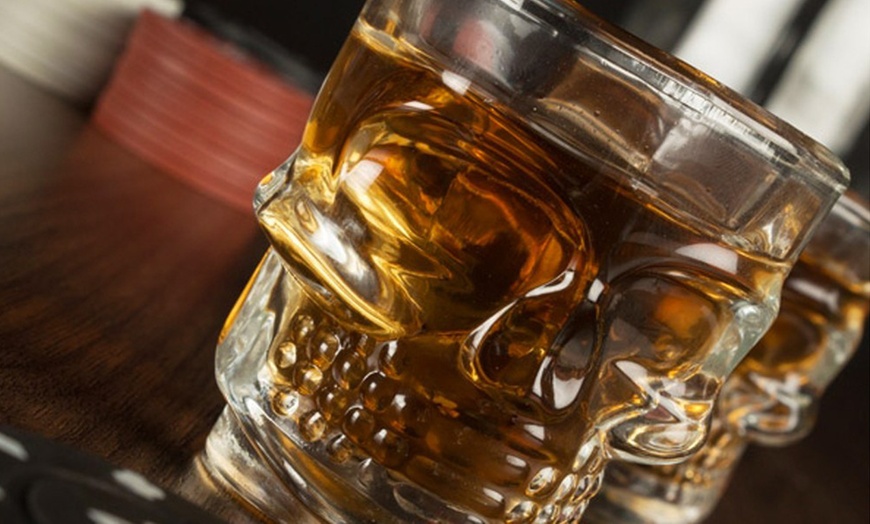 Image 7: Set of 3D Skull Shot Glasses