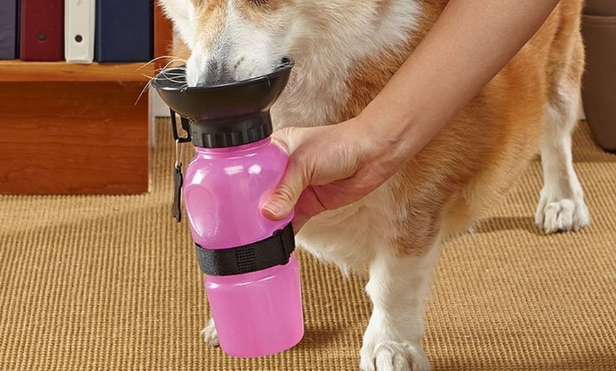 Image 6: 2-in-1 Pet Water Bottle and Bowl