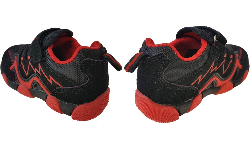 Image 3: Children's Sport Trainers