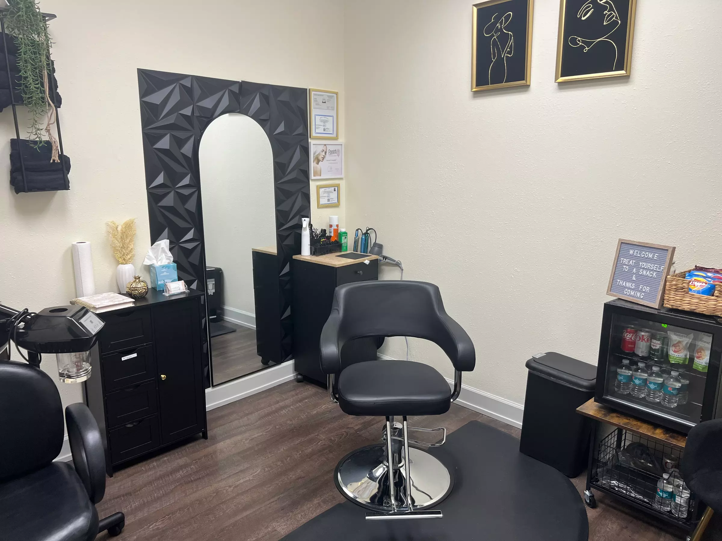 Elevate Your Look with Fresh Cuts, Soothing Shampoos & Styles