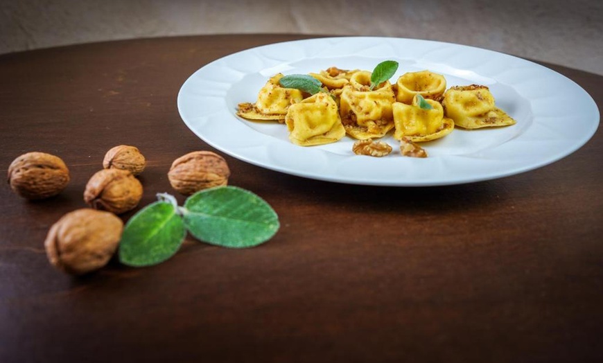 Image 12: Salerno: soggiorno con colazione, mezza pensione e Spa 