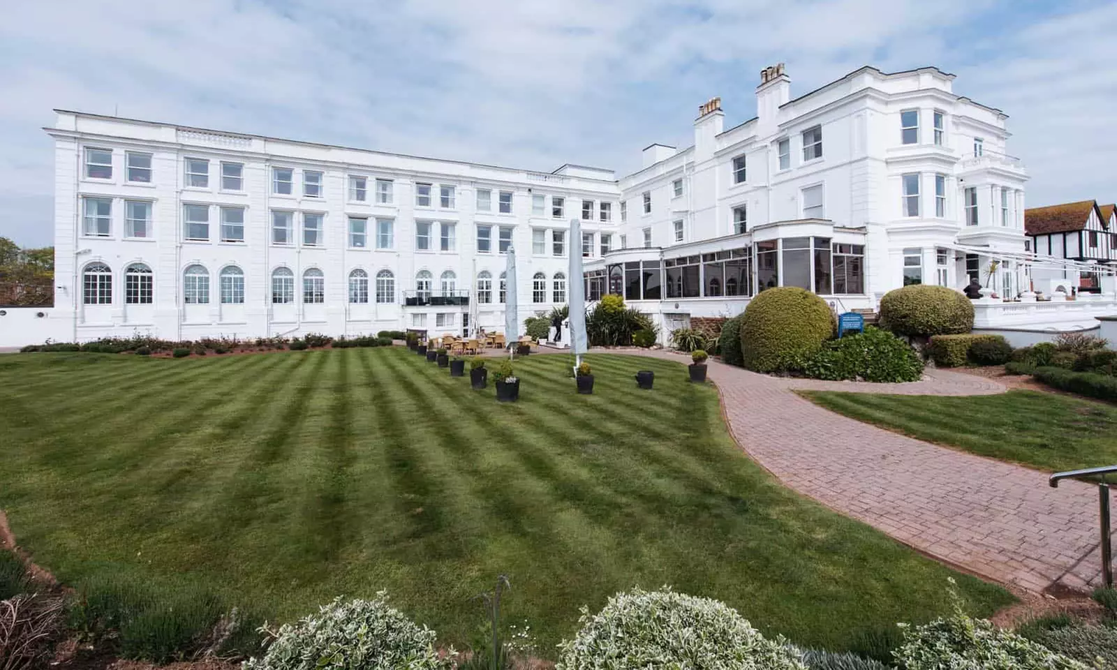 Spa Day with Traditional or Sparkling Afternoon Tea for 1, 2 or 4