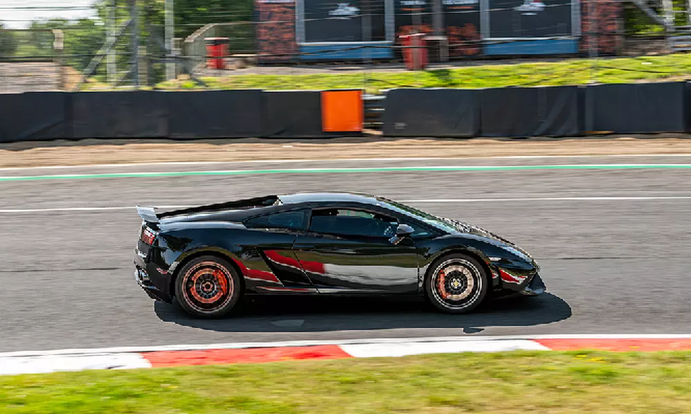 Sportscar/Supercar Driving Experience - 3/6 Miles in 1/2 Cars
