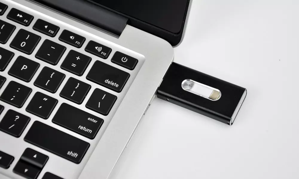 Memoria extraíble USB Apachie de 8, 16, 32 o 64 GB de almacenamiento - Second Medium