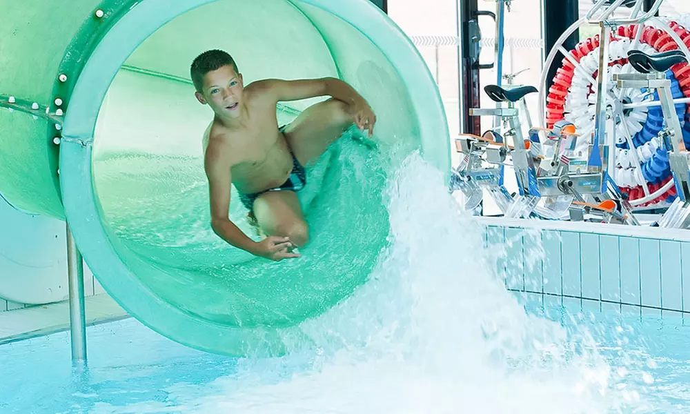 Picardie, Hirson : cottage 2 ou 3 chambres avec accès parc aquatique