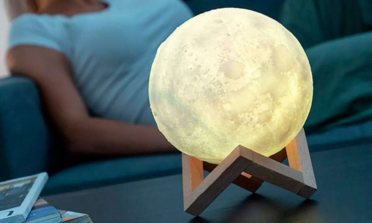 1 ou 2 lampes en forme de lune Grunding - Primary Image