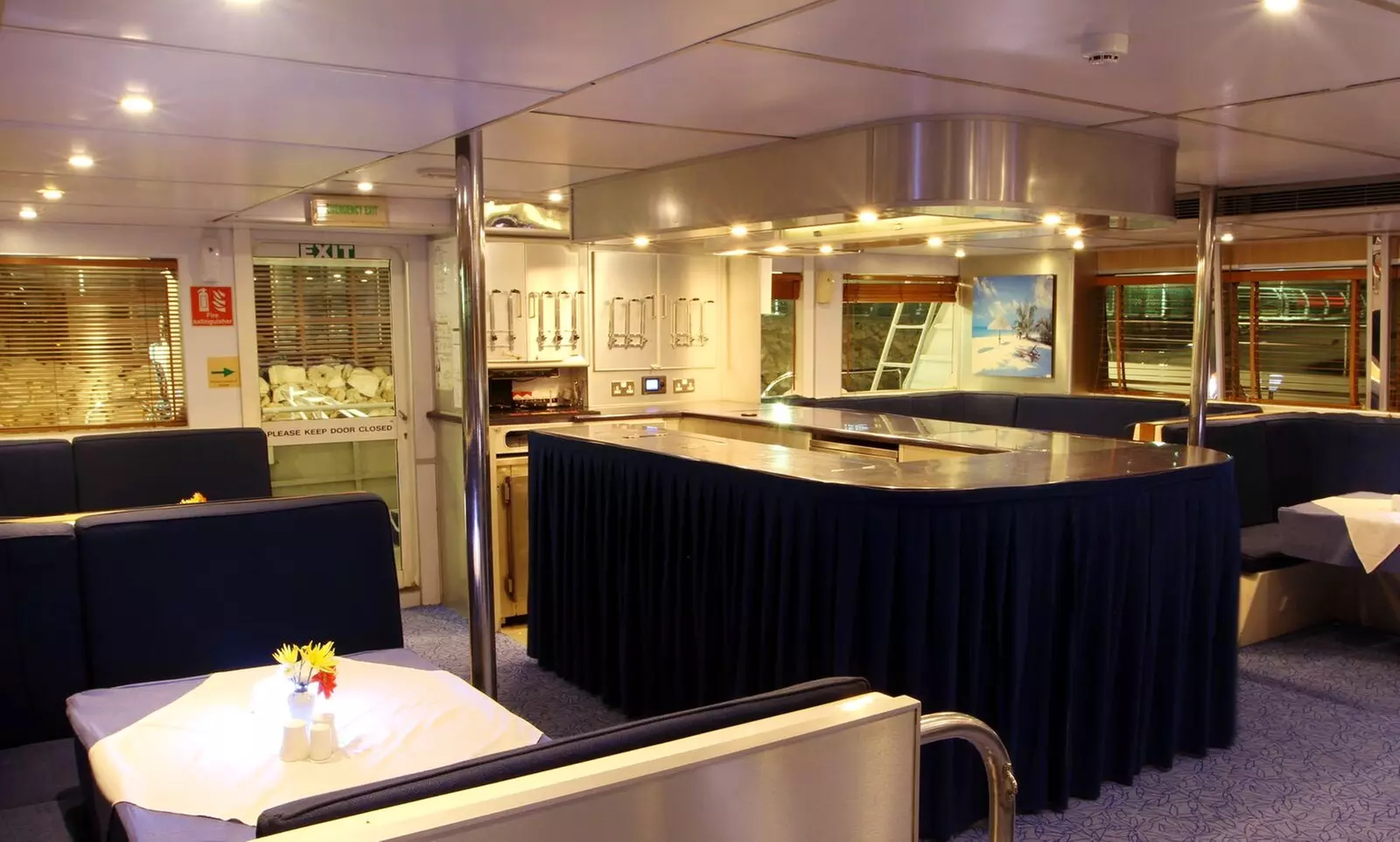 Canal Dinner Buffet Yacht Cruise