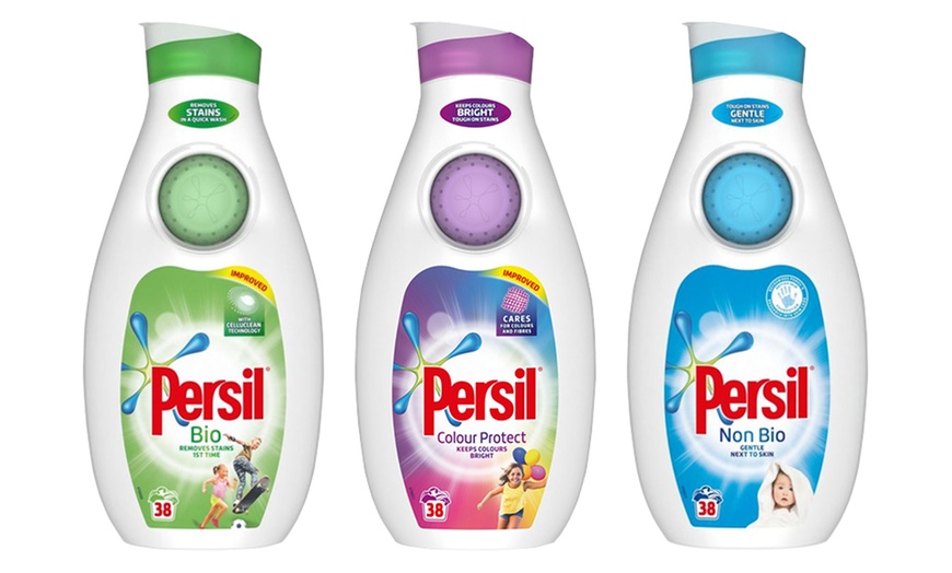 Image 2: Persil Small and Mighty Liquid