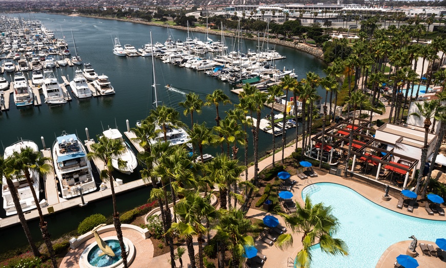 Sheraton San Diego Hotel & Marina: 4-star San Diego Hotel W  Dining 