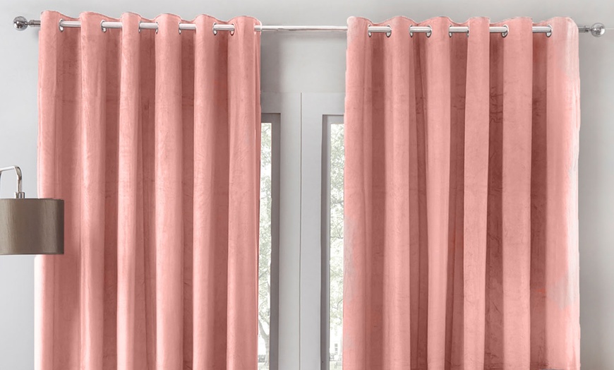 Image 3: Eyelet Velvet Matte-Finish Curtains