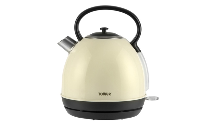 Image 7: Tower Electric Kettle