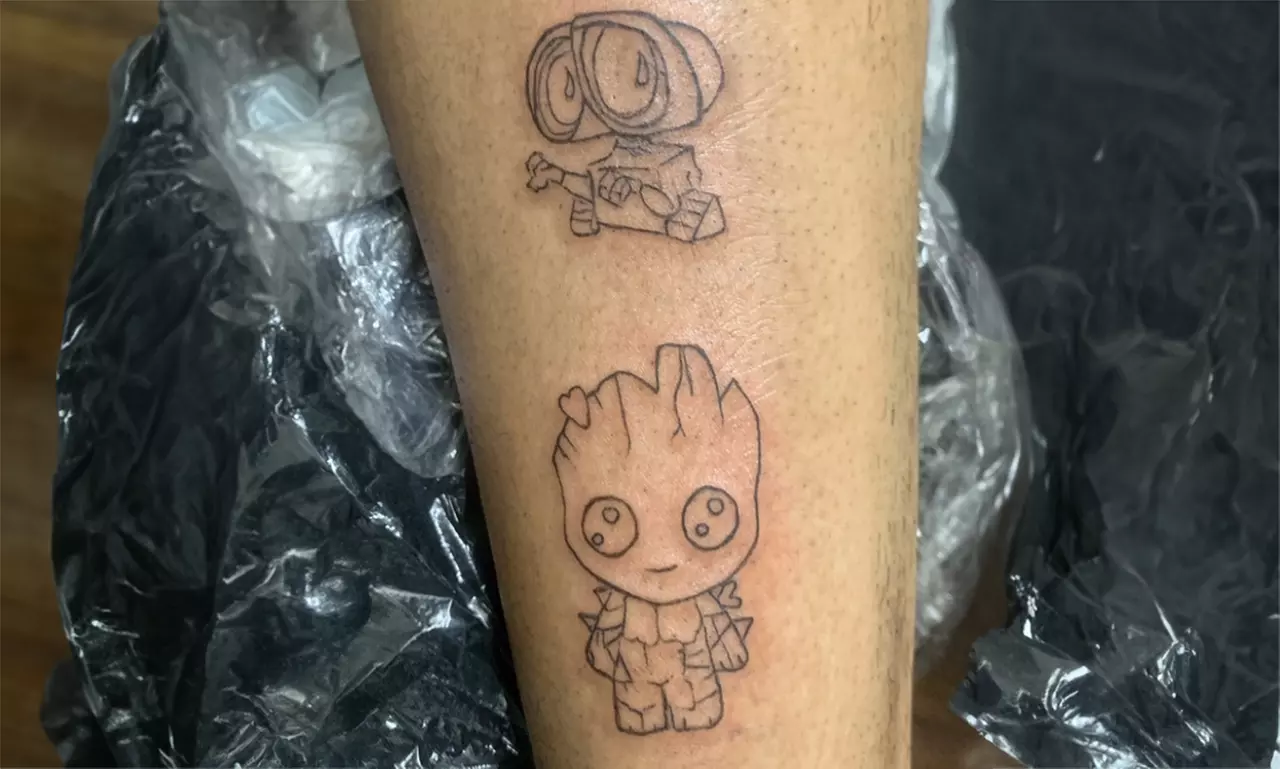 Dale vida a tu piel con 1 o 2 mini tatuajes de 3 x 3 cm en Voytossink