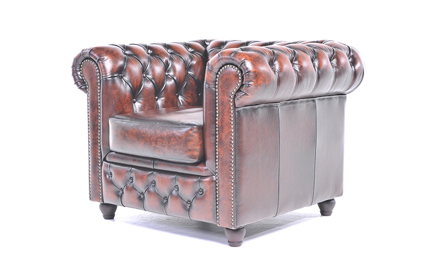 Image 2: Sofas Chesterfield en cuir authentiques 