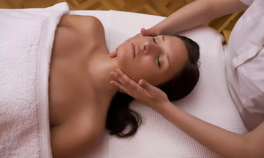 20 Min Energetische Behandlung über Zoom für 1 Person bei Wachgeküsst (53% sparen) - Primary Image