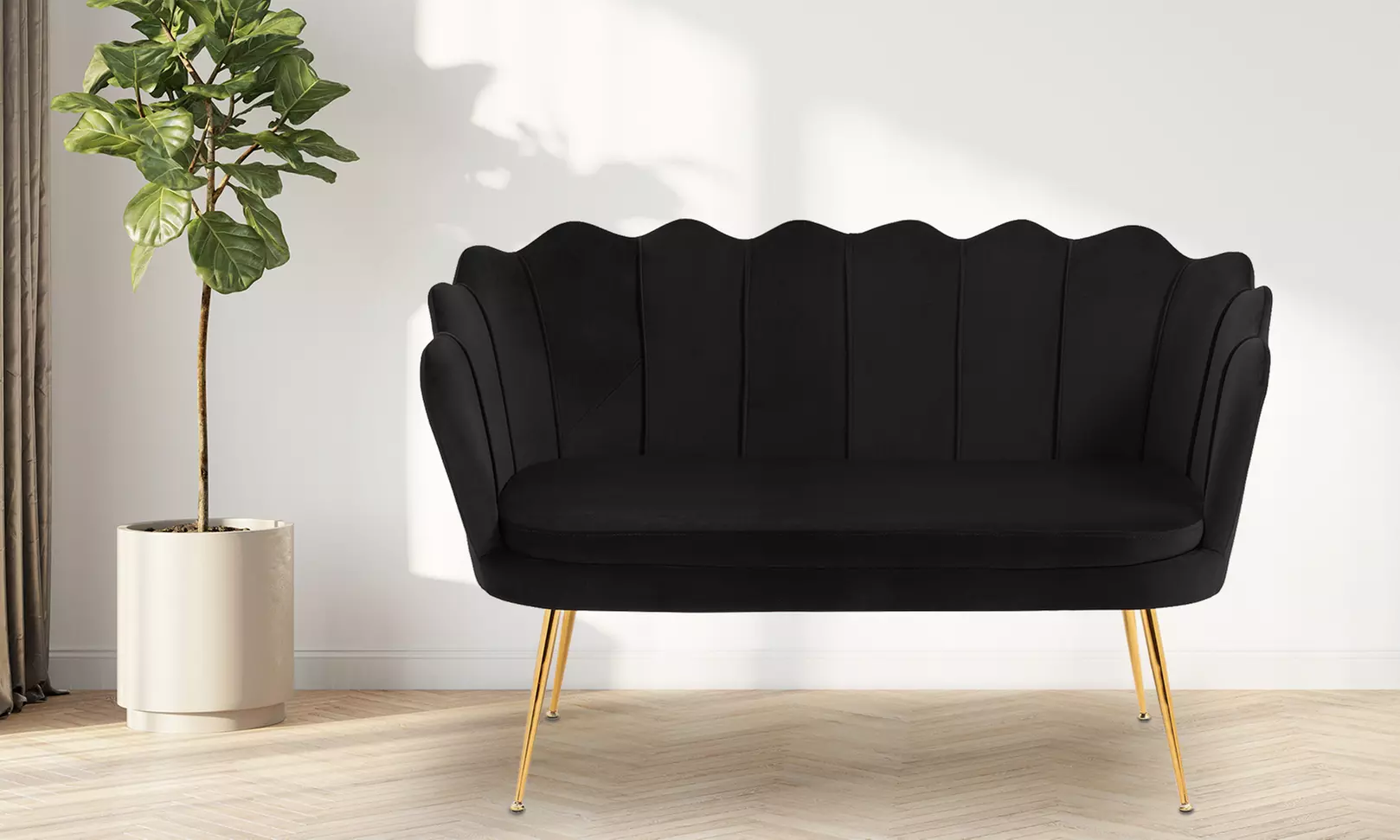 Divano a due posti a forma di conchiglia