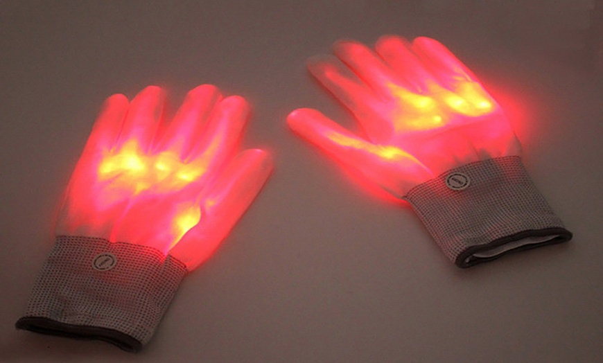 Image 5: Light up Skeleton Gloves 