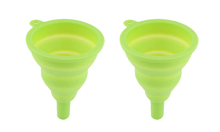 Image 6: Collapsible Silicone Funnel