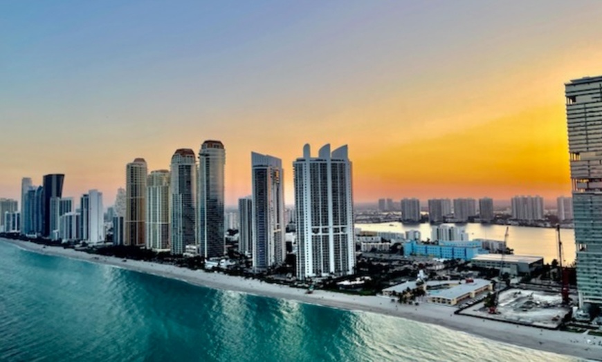 Image 7: Miami Beach or SoFlo City Lights Air Tour, Sunny Isles Skyline & More